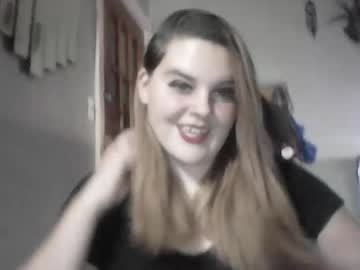 Courtneyborre Chaturbate stream image from January 16, 2025
