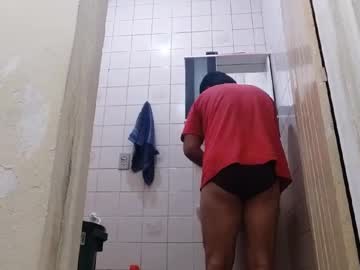 Micarranox Chaturbate stream image from January 16, 2025