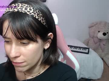 Sarahdressler Chaturbate stream image from January 16, 2025