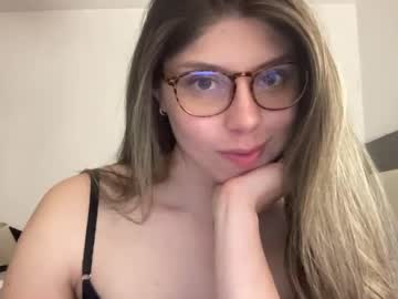 Cind3erella Chaturbate stream image from January 16, 2025