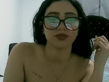 Lunaa_Sub Chaturbate stream image from January 16, 2025