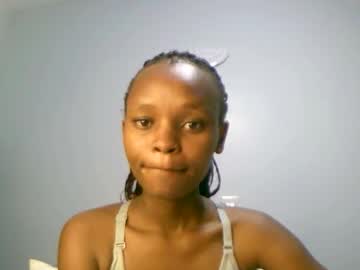 Pretty_Maja Chaturbate stream image from January 16, 2025