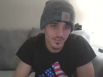 Thatshyguy7 Chaturbate stream image from January 16, 2025