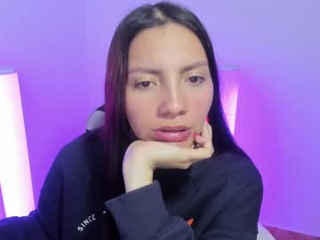 Amara_22_ Chaturbate stream image from January 16, 2025