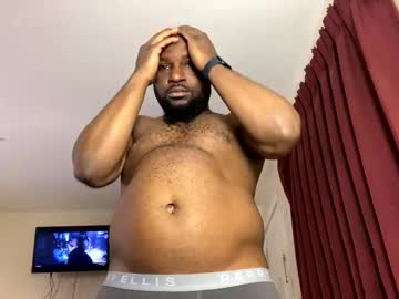 Decentbuild Chaturbate stream image from January 16, 2025