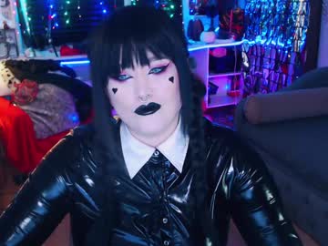 Wickedxqueen Chaturbate stream image from January 16, 2025