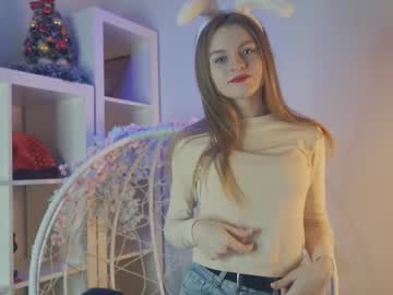 Ashleygravlin Chaturbate stream image from January 16, 2025