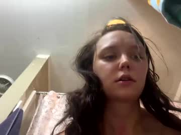 Kenzietightrope1 Chaturbate stream image from January 16, 2025