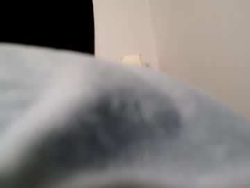 Bretday Chaturbate stream image from January 16, 2025