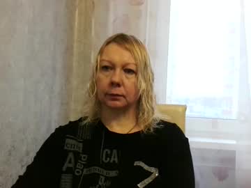 Forever_Smilex Chaturbate stream image from January 16, 2025