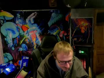 Greenlungs8195 Chaturbate stream image from January 16, 2025