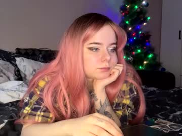 Catslovewine Chaturbate stream image from January 16, 2025