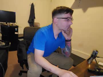 Razepunk Chaturbate stream image from January 16, 2025