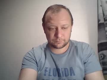 Rockkrot Chaturbate stream image from January 16, 2025