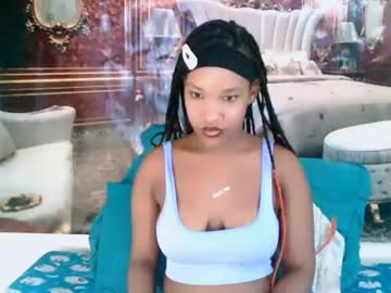 Eroticsexyprada Chaturbate stream image from January 16, 2025