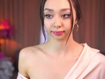 Harrieteglin Chaturbate stream image from January 16, 2025