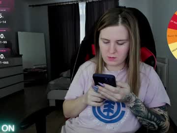Oliviamunk Chaturbate stream image from January 16, 2025
