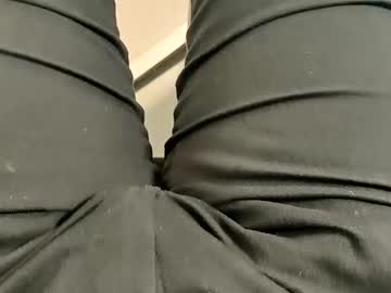 Precummilker Chaturbate stream image from January 16, 2025