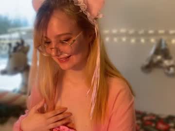 Jacywinslat Chaturbate stream image from January 16, 2025