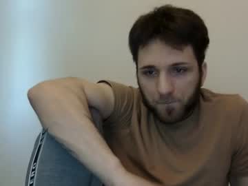 Lucasbacon13 Chaturbate stream image from January 16, 2025