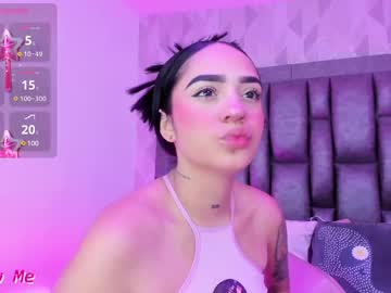Mitchblaze Chaturbate stream image from January 16, 2025