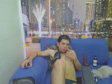 Joseph_House Chaturbate stream image from January 16, 2025