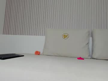 Melanie_Clair Chaturbate stream image from January 16, 2025
