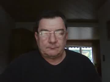 Nobbie44 Chaturbate stream image from January 16, 2025