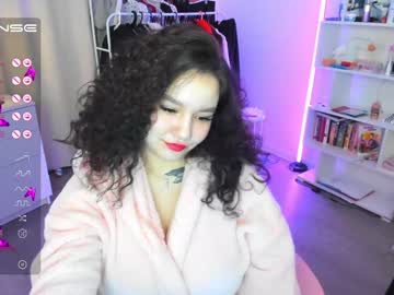 Milana______ Chaturbate stream image from January 16, 2025