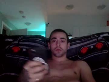 Rea2000 Chaturbate stream image from January 16, 2025
