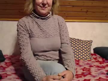 Nikole111 Chaturbate stream image from January 16, 2025