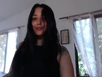 Sslj2 Chaturbate stream image from January 16, 2025
