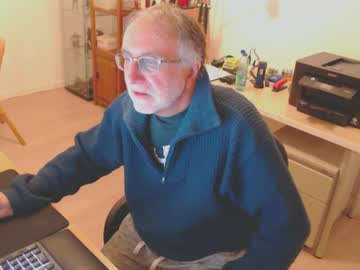 Tounu45 Chaturbate stream image from January 16, 2025