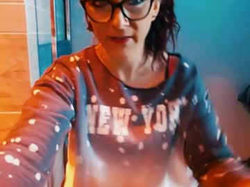 Avamae20 Chaturbate stream image from January 16, 2025