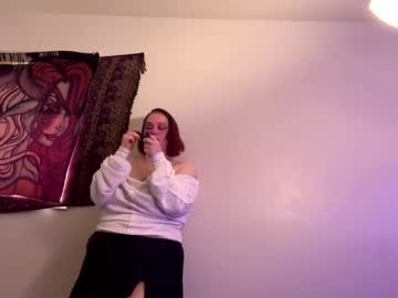 Blazedbarbie444 Chaturbate stream image from January 16, 2025