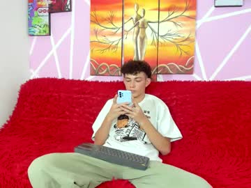Alexandluke Chaturbate stream image from January 16, 2025