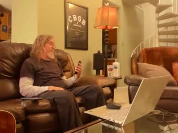 Jdineuless Chaturbate stream image from January 16, 2025