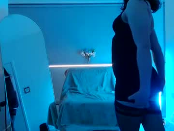 Lilydunn Chaturbate stream image from January 16, 2025