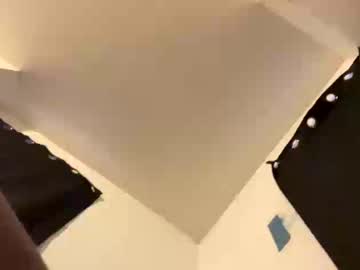 Njgbngnb Chaturbate stream image from January 16, 2025