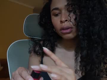 Gabrisaenz Chaturbate stream image from January 16, 2025