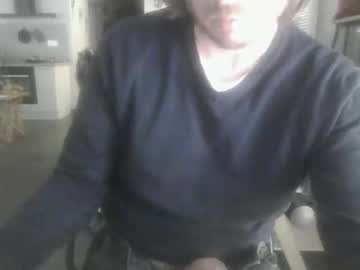 Guiguik666 Chaturbate stream image from January 16, 2025