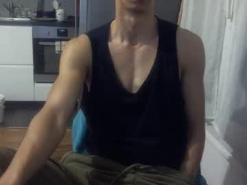 Hkingvi Chaturbate stream image from January 16, 2025
