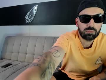 Mattxfeet Chaturbate stream image from January 16, 2025