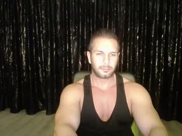 Hotterlrg Chaturbate stream image from January 16, 2025