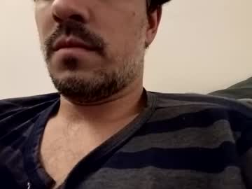 Mreumesmo Chaturbate stream image from January 16, 2025