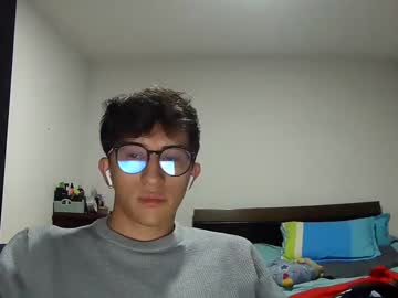 Tommygr27 Chaturbate stream image from January 16, 2025
