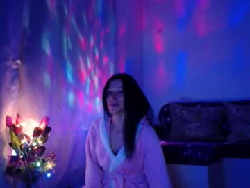 Elysasun Chaturbate stream image from January 17, 2025