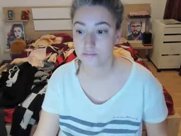 Jamielane Chaturbate stream image from January 17, 2025