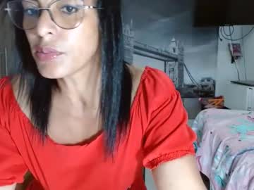 Kattleyagray Chaturbate stream image from January 17, 2025