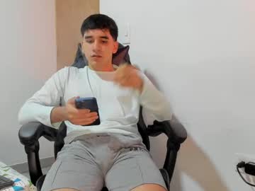 Leo_Jones389 Chaturbate stream image from January 17, 2025